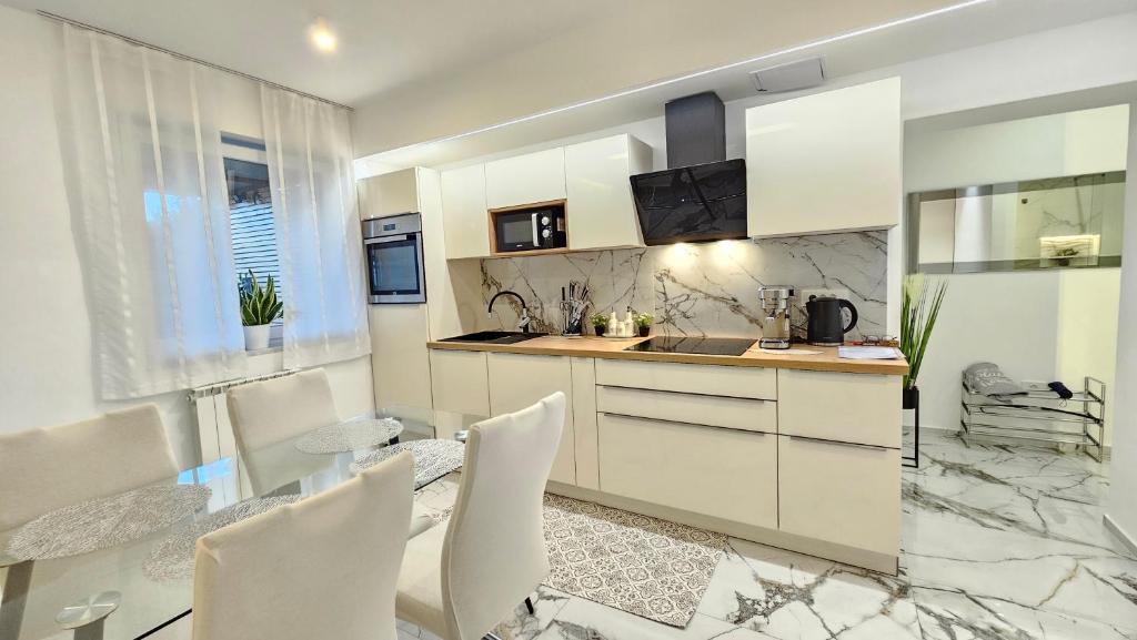 ISTRIANA by Istrian apartments Koper photo 2