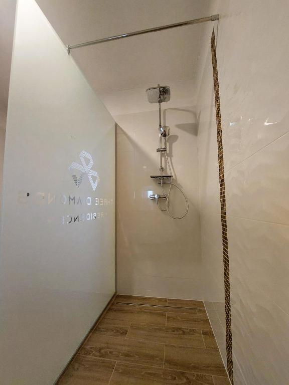 Three Diamonds Residence photo 3