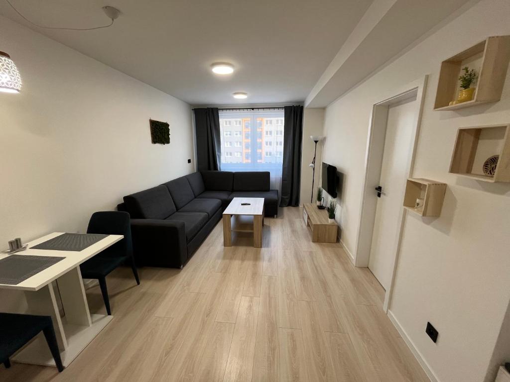 Stylish apartment in the heart of the city near Aupark and the Main Station — photo 1