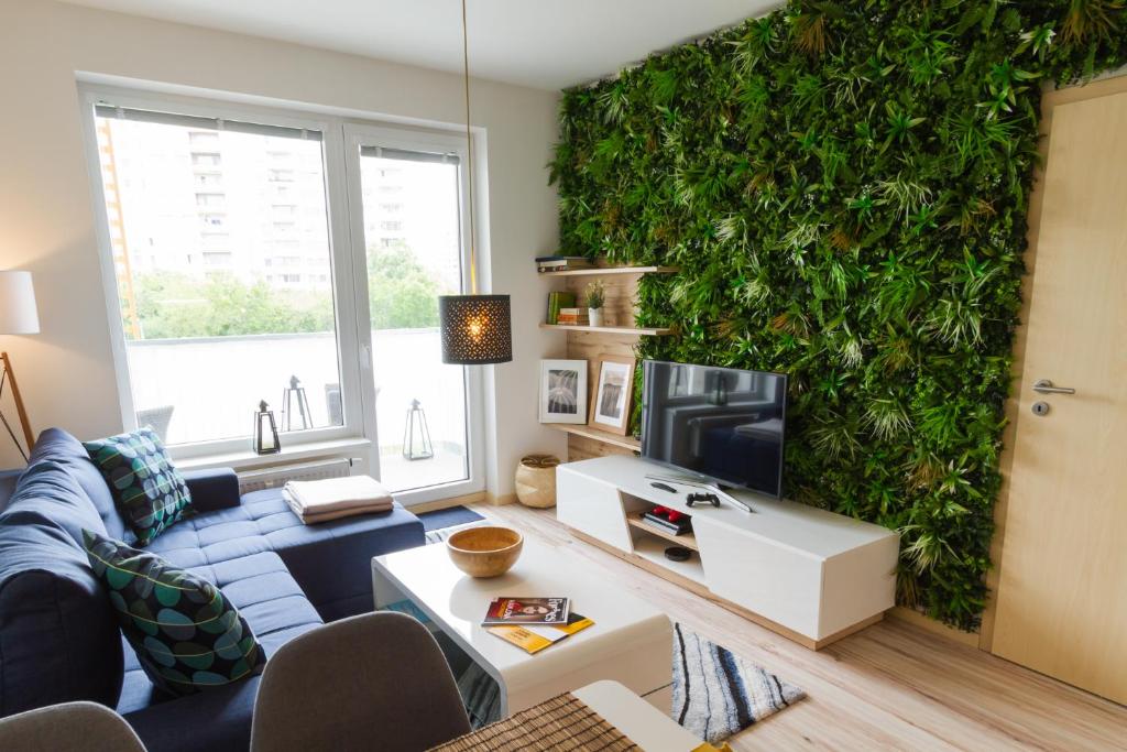 Spacy Modern Apartment near Hockey Stadium — photo 1