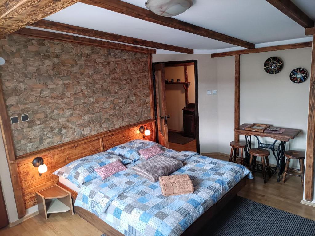 Yellow Paradise House photo 2