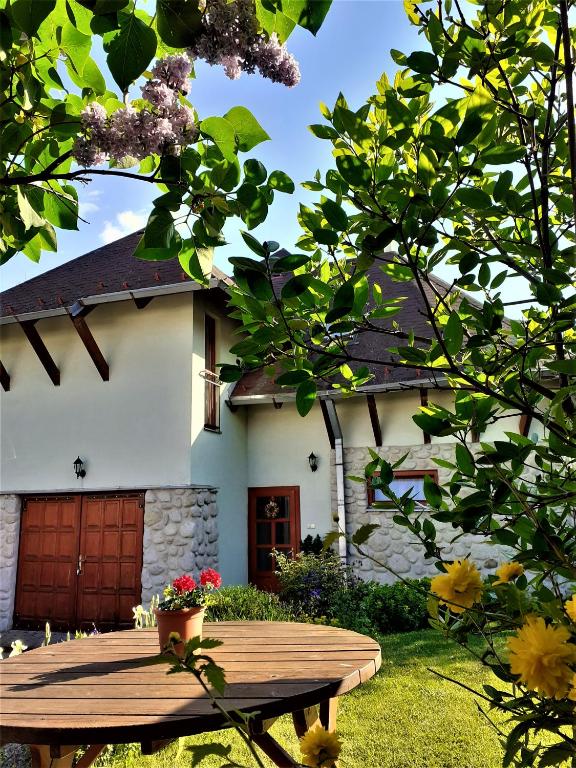Zeleny Dom Vysoké Tatry — photo 1