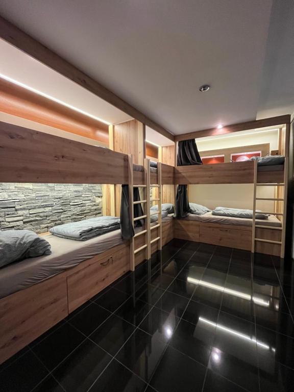 Zen Zone Hostel — photo 1