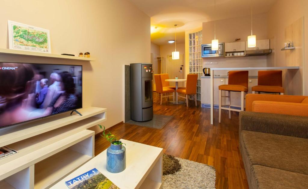 Súkromné apartmány v Crocuse s výhľadom na hory — photo 1