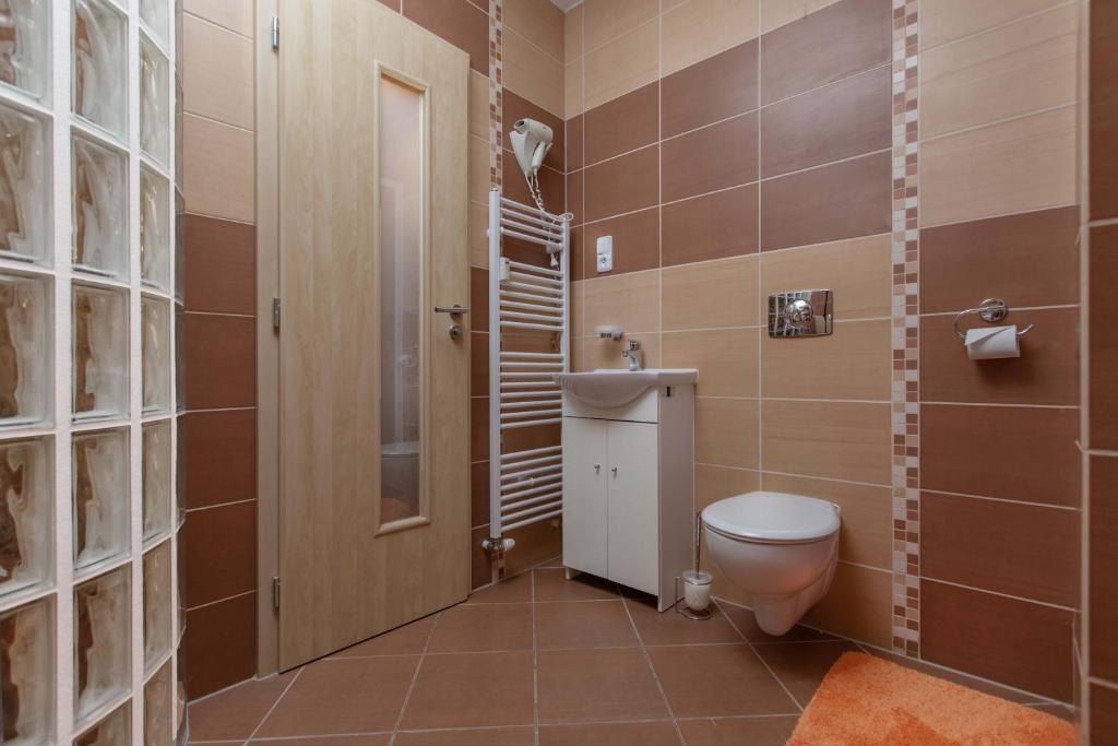 Súkromné apartmány v Crocuse s výhľadom na hory photo 3
