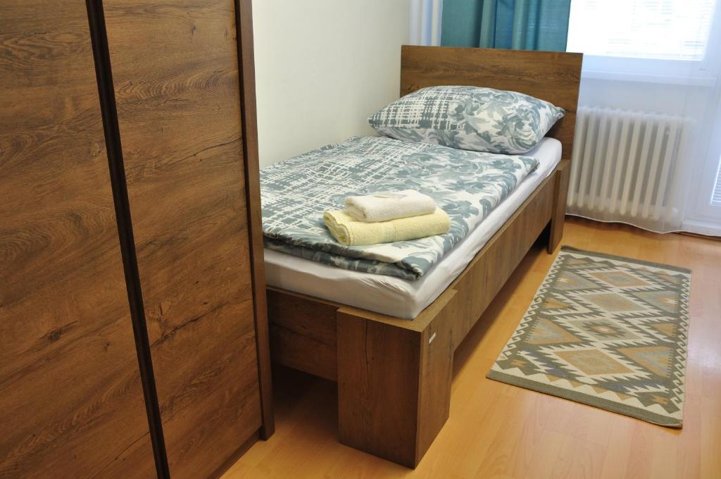 Turistická ubytovňa pri školskom internáte Medická 2 — photo 1