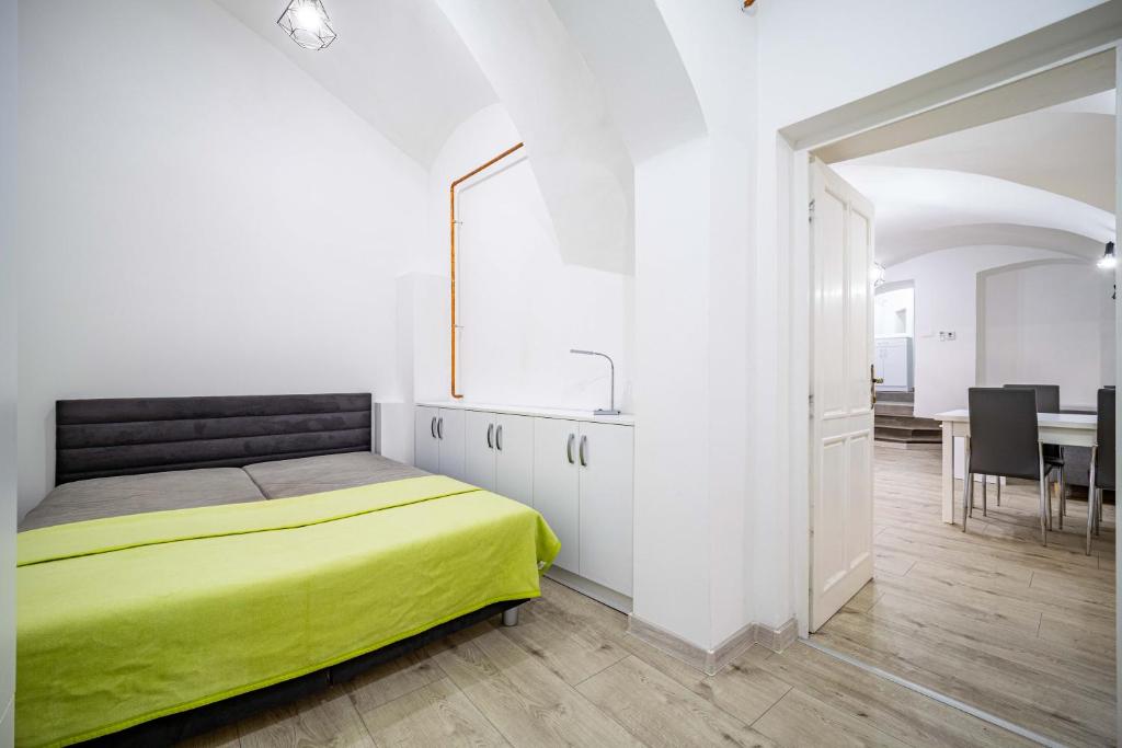 St Elizabeth Apartment photo 2