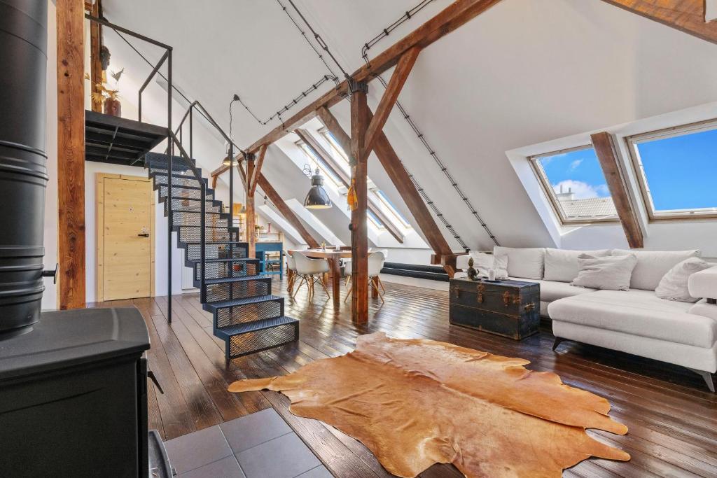 Amazing Loft with Terrace in City Centre — photo 1