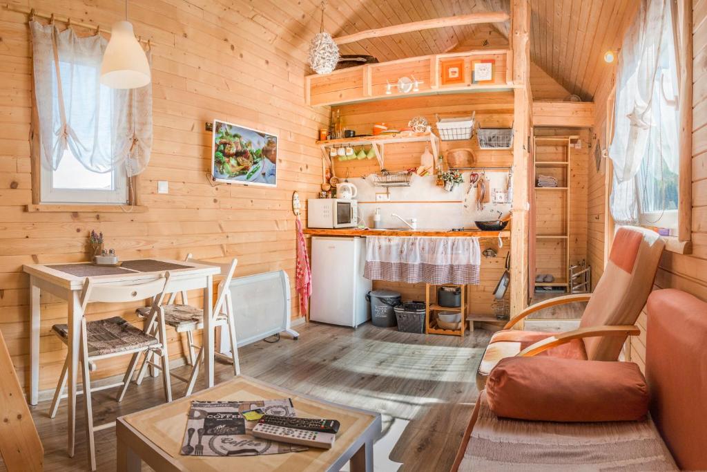 Tiny House Lavender — photo 1