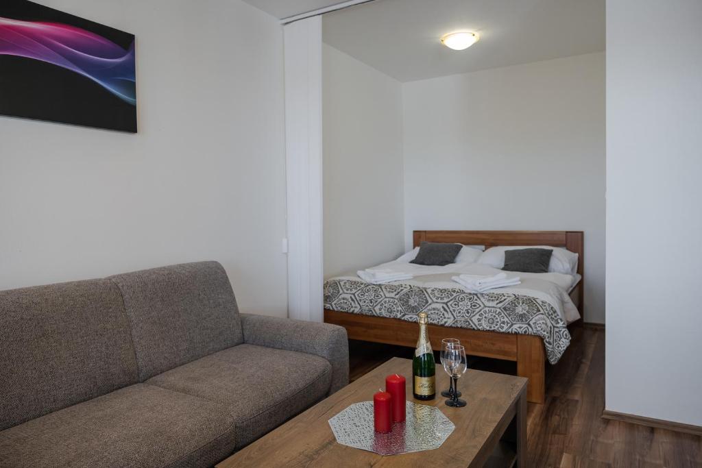 SGL apartment Liptovska with free parking photo 2