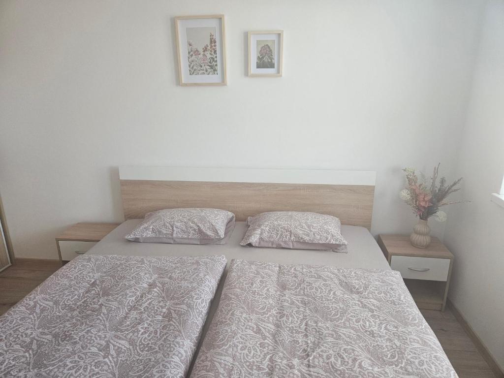 SALAN Apartman Šaľa photo 2