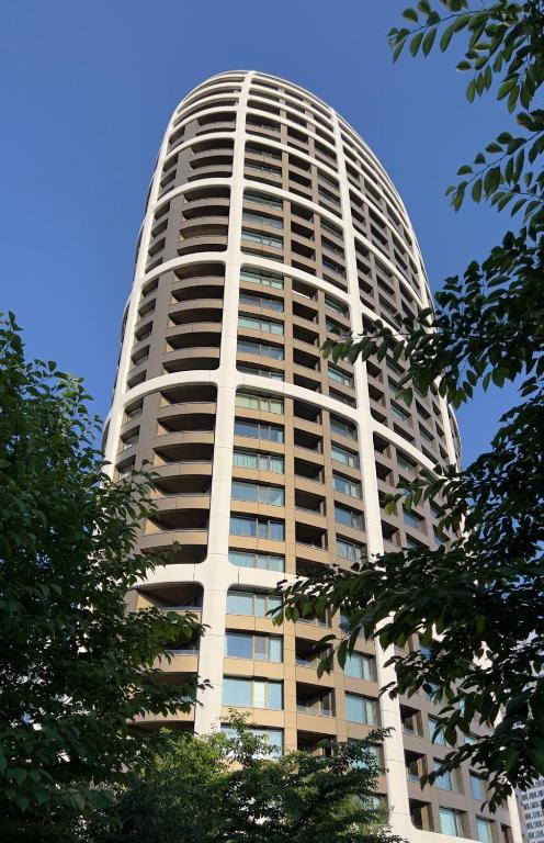SKY PARK 1 - Luxurious #INSTAworthy Apartment in Downtown City Center with Included Parking photo 2