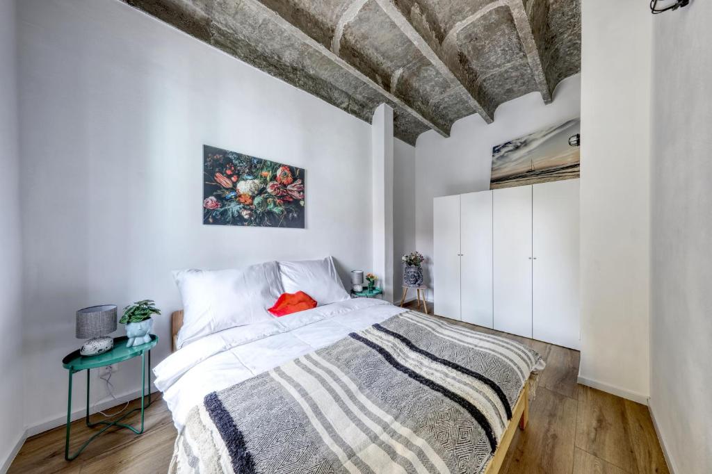 STAR stylish apartment on the famous Bratislava pedestrian zone — photo 1