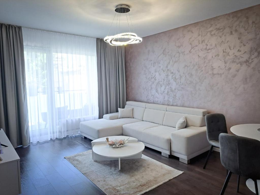 Tabáň Marble apartment (city center & free parking) — photo 1