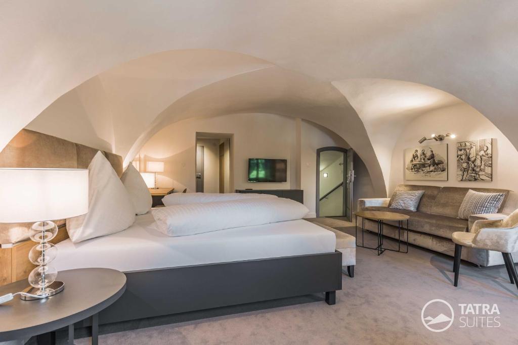 TATRA SUITES Boutique Suites Deforte Secret Chamber photo 2