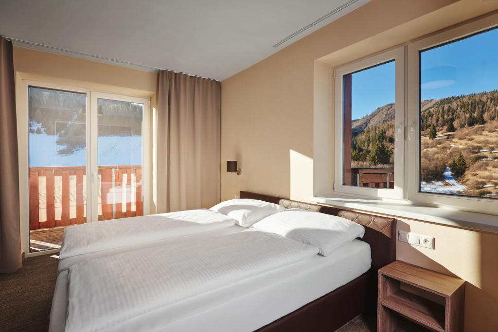 Hotel Studničky photo 2