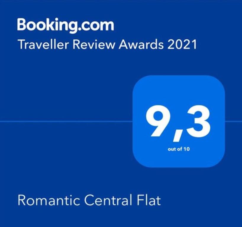 Romantic Central Flat photo 3