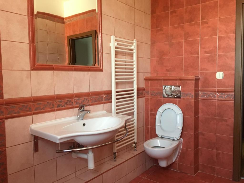Spacious Apartment in Town Centre photo 3