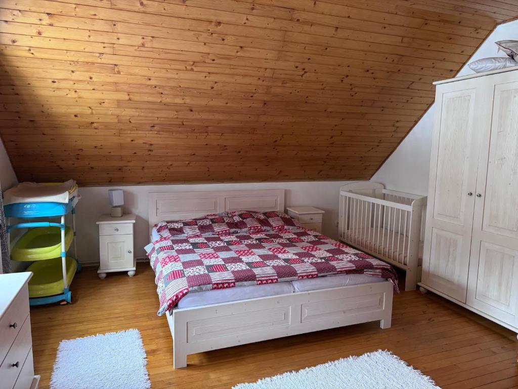 Zázrivský Dvor - Chata pod Rozsutcom photo 2