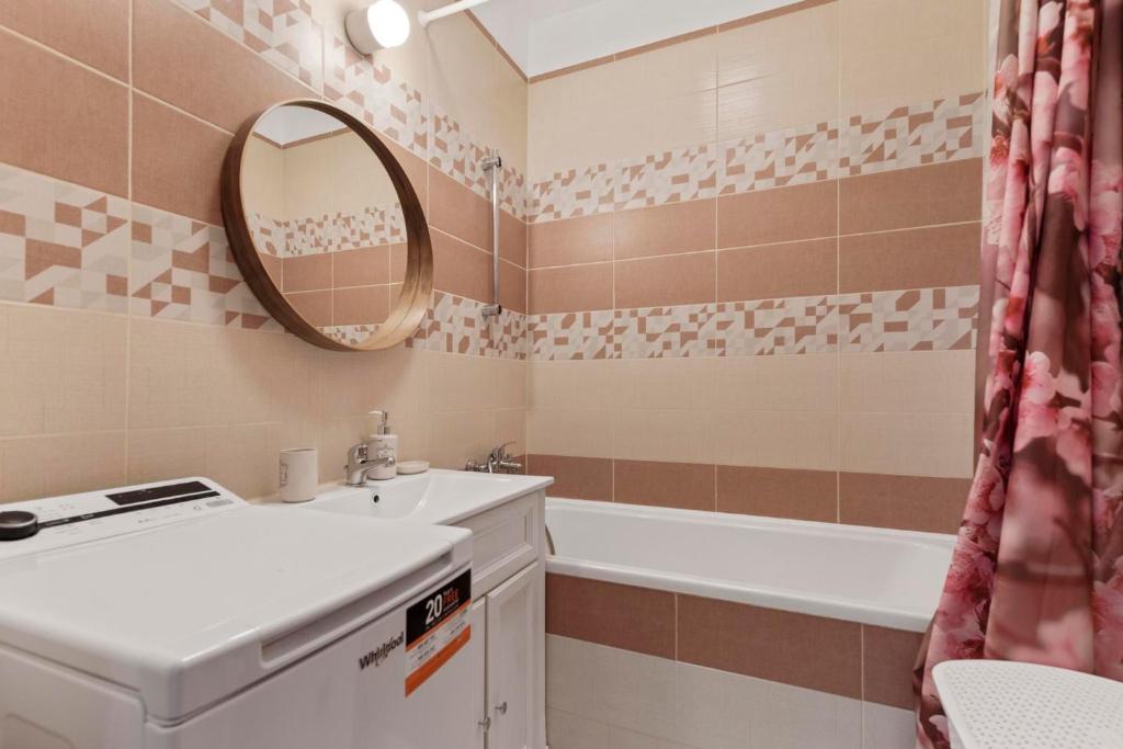 Apartment 20 minutes from city center w Netflix photo 3