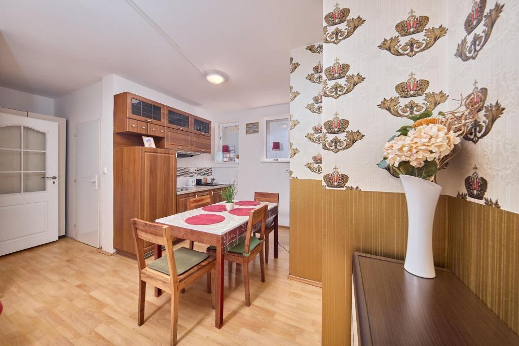 Sweet apartment photo 2