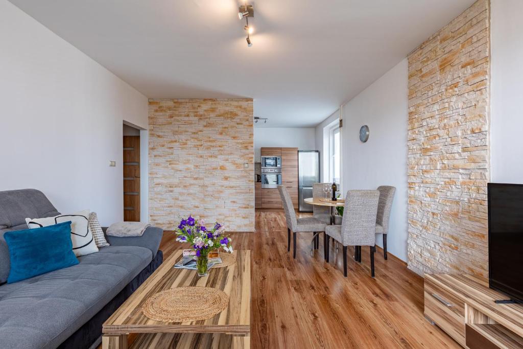 Spacious Apartment with AC and stunning views photo 3