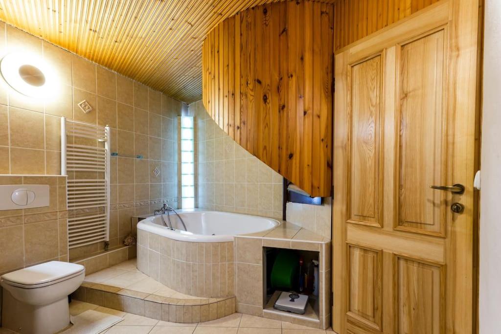 Rooftop 180m2 Loft with private SAUNA photo 3