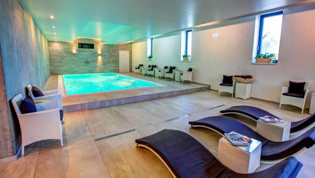 Marina Liptov pri Liptovskej Mare photo 3