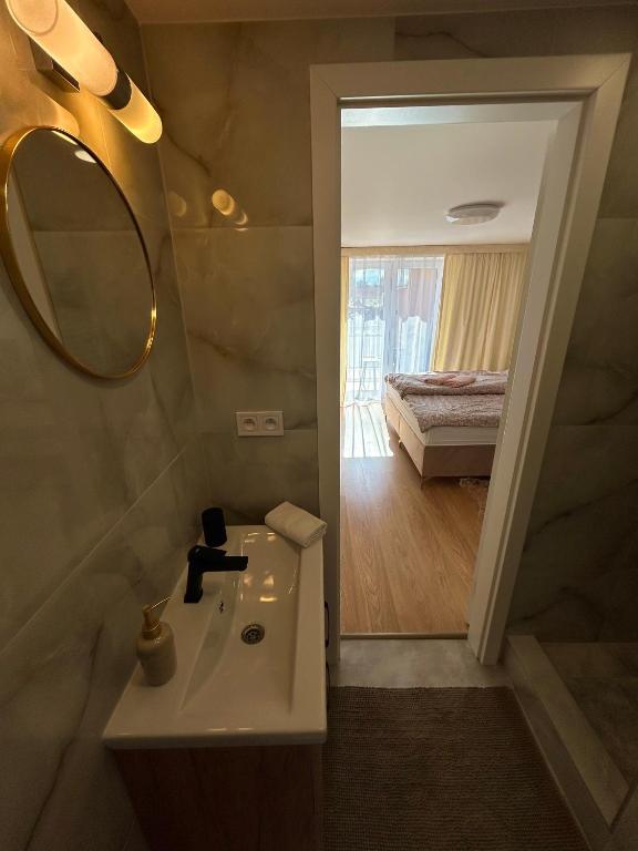 Apartments ZARA-Premium Only Room photo 3