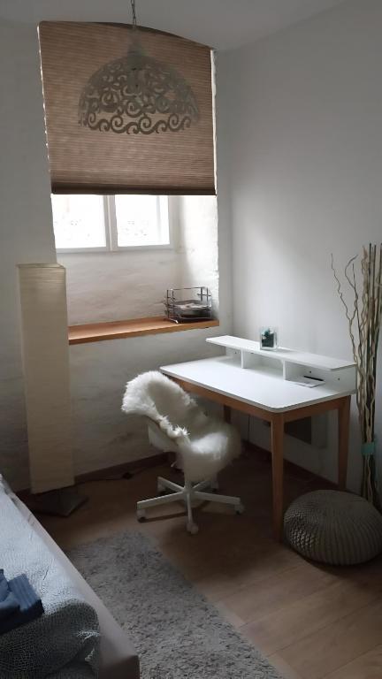 Cute City central old town location cozy — photo 1