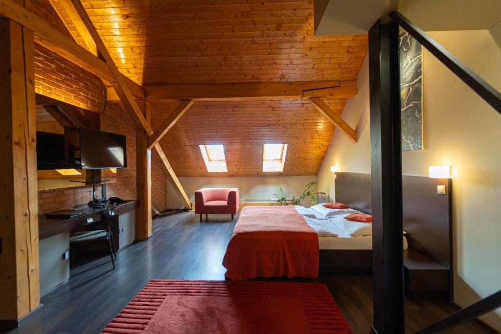 Boutique hotel Zlaty Dukat photo 2