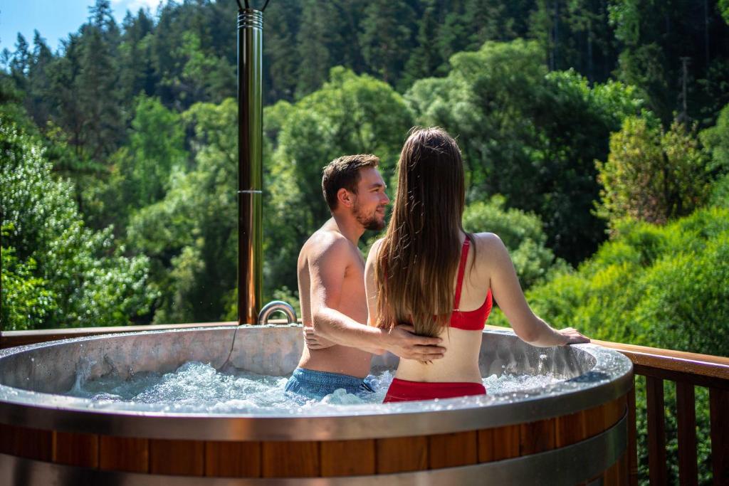 SOVIA WELLNESS CHATA s jacuzzi kaďou a saunou photo 3