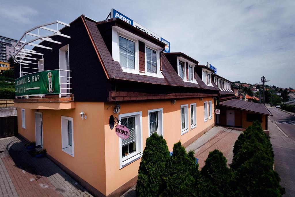 Hotel Taxis Bratislava photo 2
