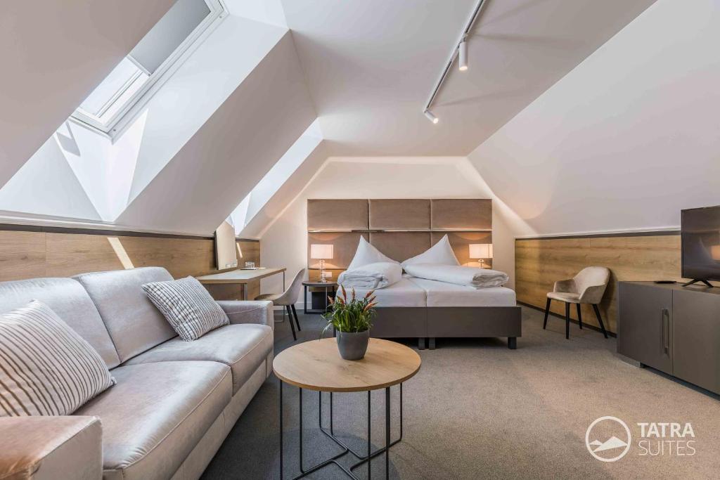 TATRA SUITES Boutique Suites Deforte Star View 301 — photo 1