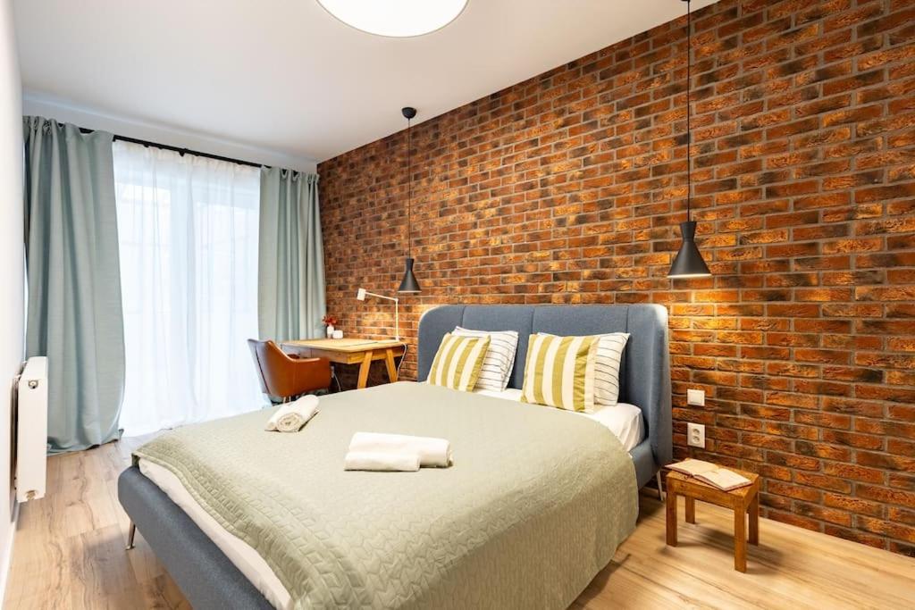 Winter Haven Modern Retreat in Central Bratislava photo 2