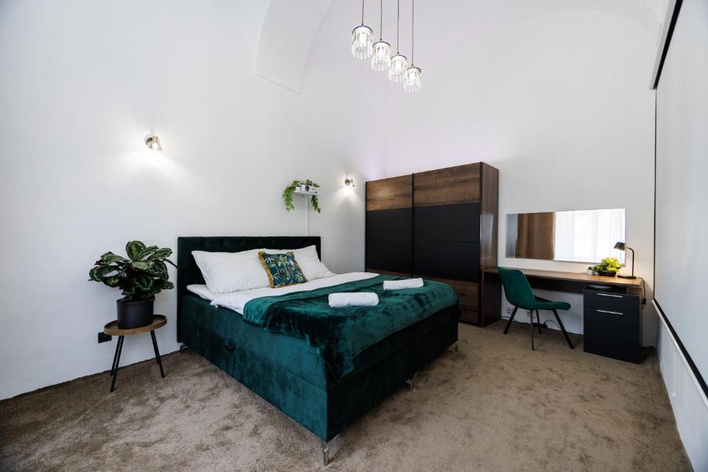 SPAYA JACUZZI centrum apartment - with home cinema & private parking photo 2