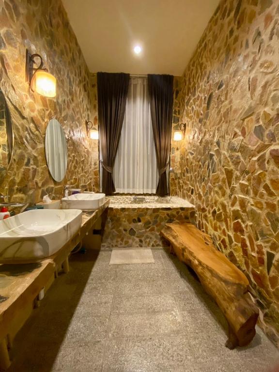 The Exclusive Baan Hinson Pool Villa photo 3