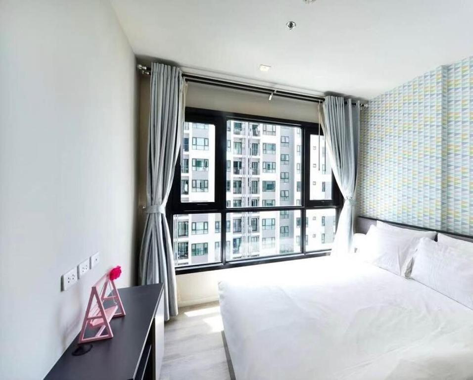 The Base Central Pattaya High Floor photo 2
