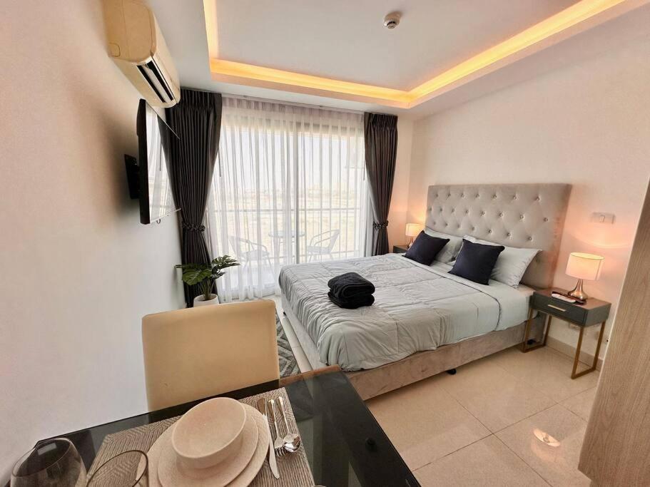 TOP FLOOR Studio in Laguna Beach Resort Maldives — photo 1