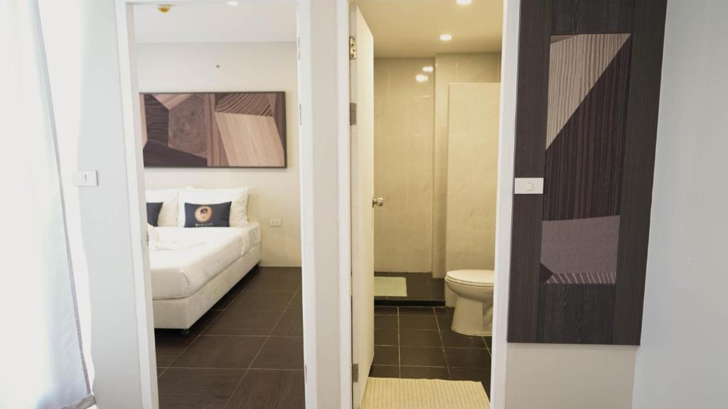 RQ Bangkok Sukhumvit 107 by Collection O photo 3