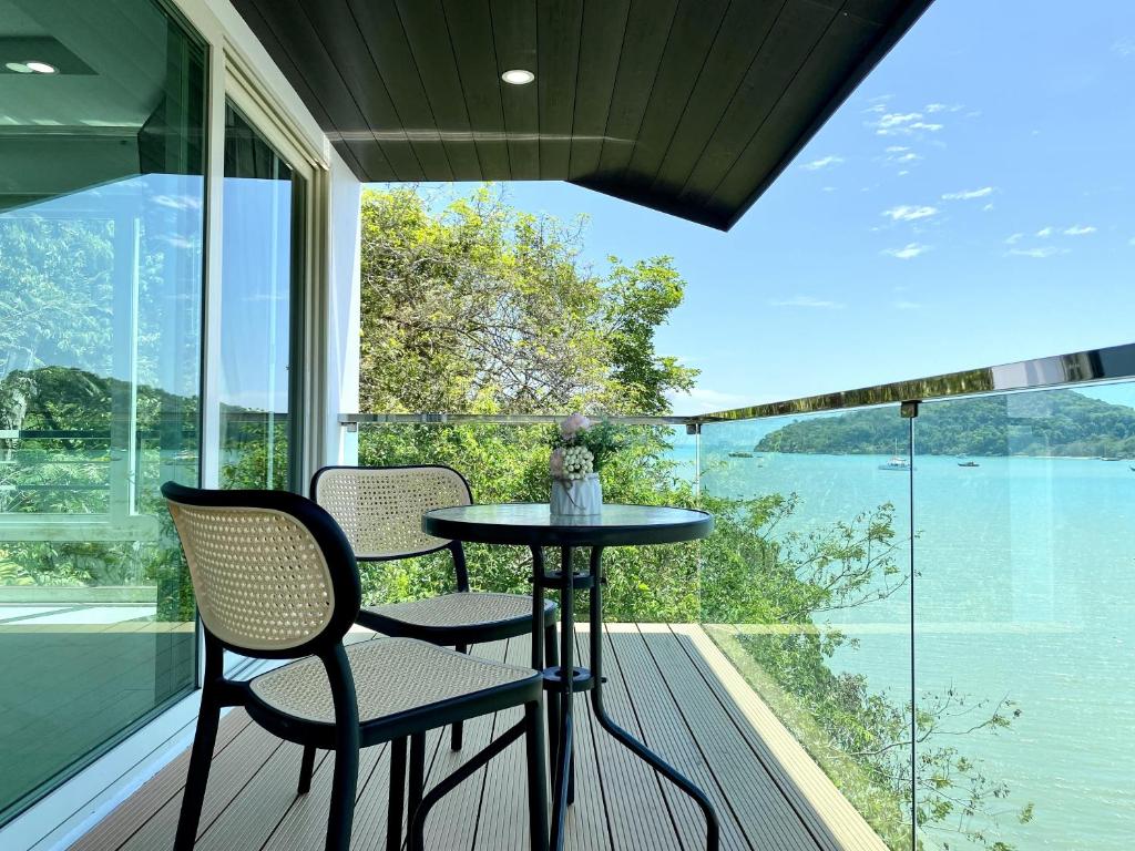 Seaview Duplex Home - Panwa Beach - Baan Jayden photo 2