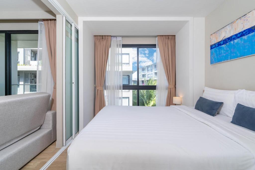 Bangtao Beach Apartments photo 2