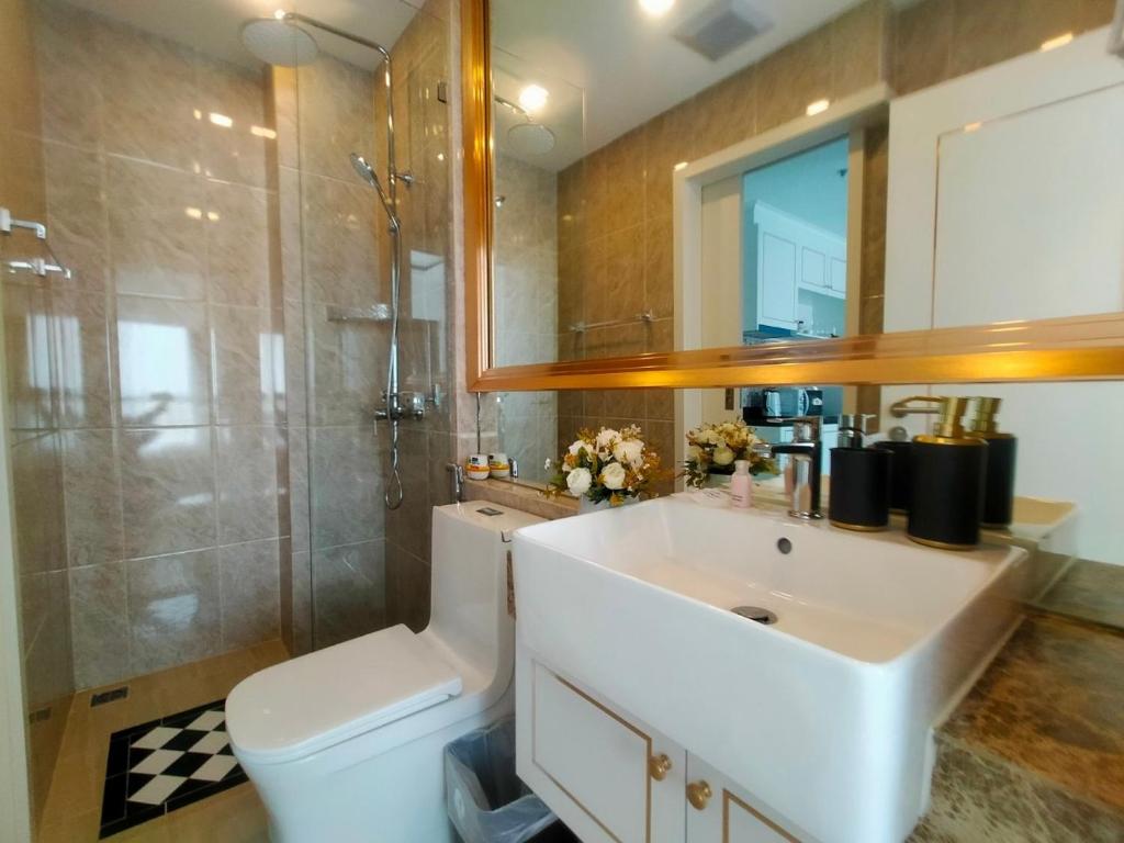 The Empire Jomtien KZi2205 photo 3