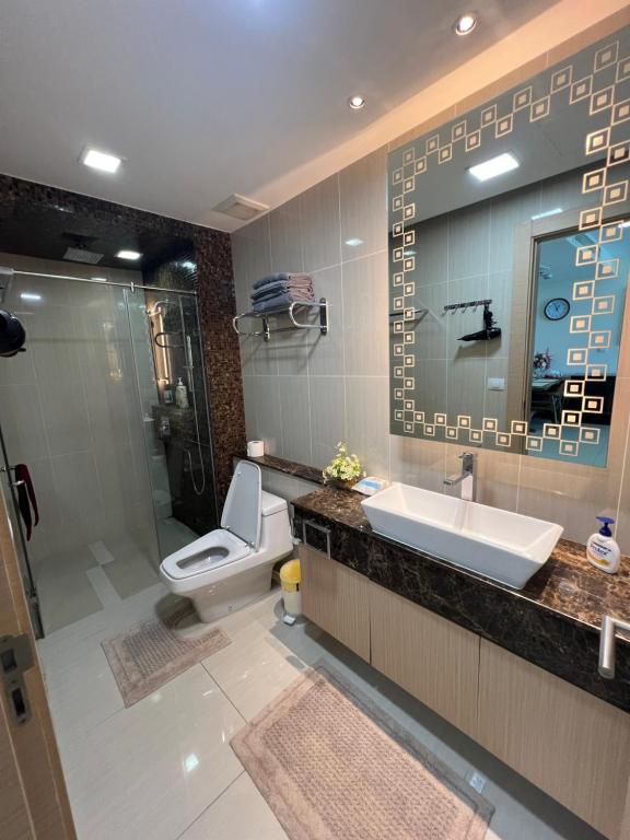 The Palm Wongamat - 1BR Luxury Beachfront Suite - Ocean View - 32 Floor photo 3