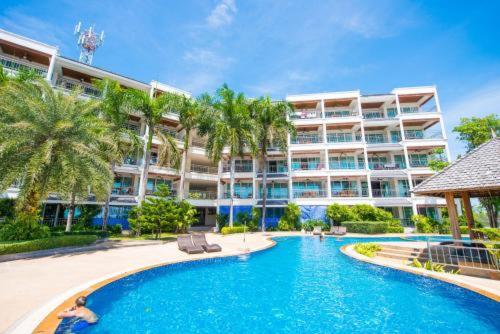 Spacious apartment with Ocean view in Panwa — photo 1