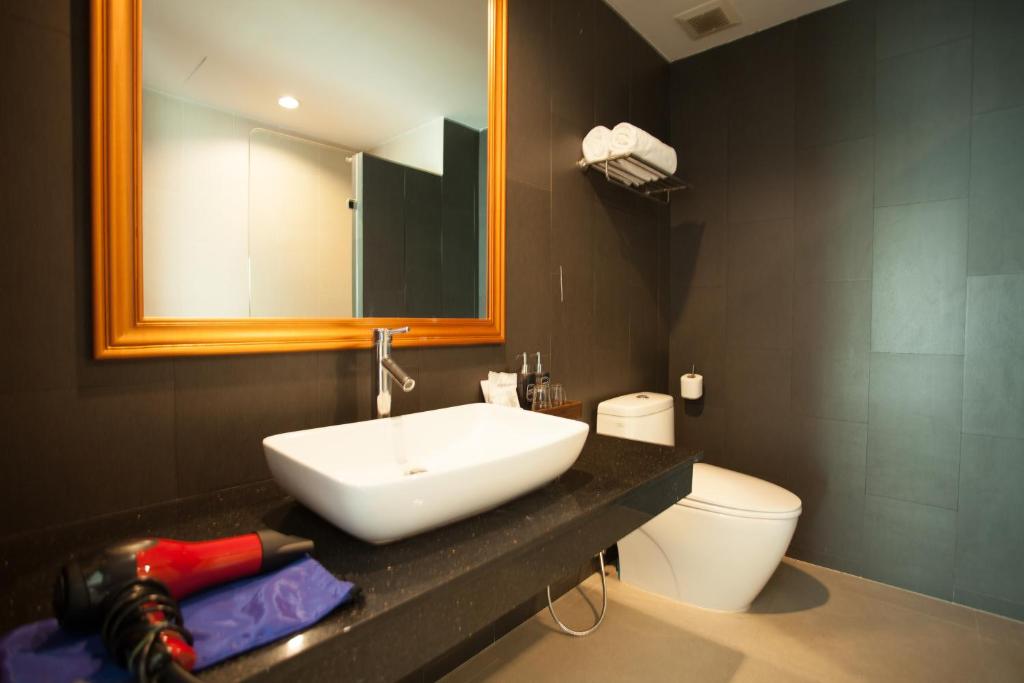 The Bridge Residence Hotel photo 3