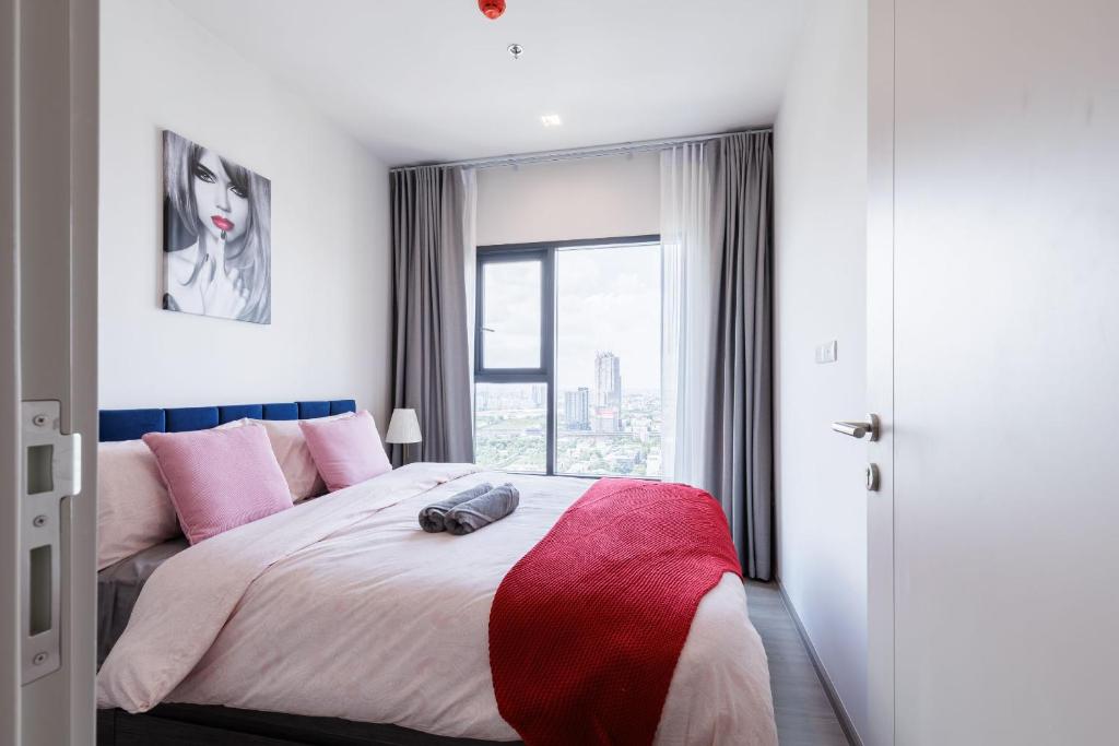 2 bedrooms -1 living room and 1 bathroom - swimming pool photo 3