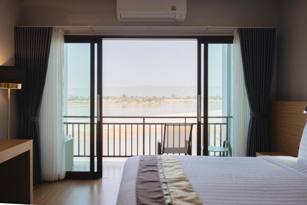 Sand & River Hotel - แซนด์ แอนด์ ริเวอร์ หนองคาย photo 2