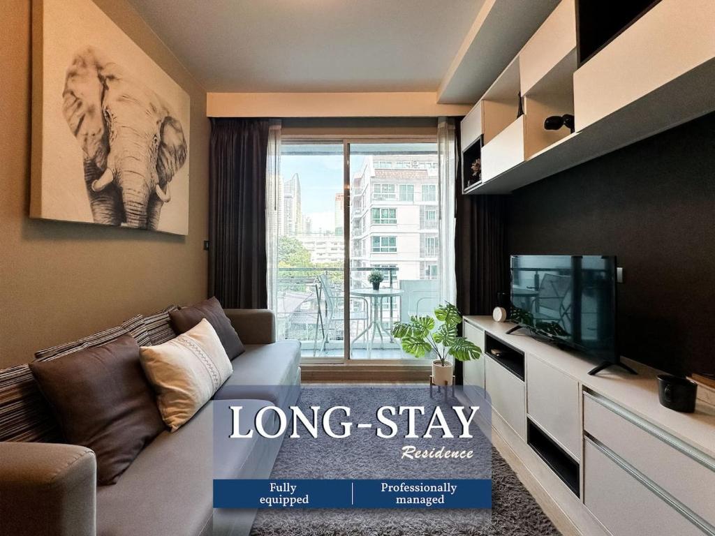 Stylish Premier 1BR - Ultra Fast Wifi - BTS Nana — photo 1