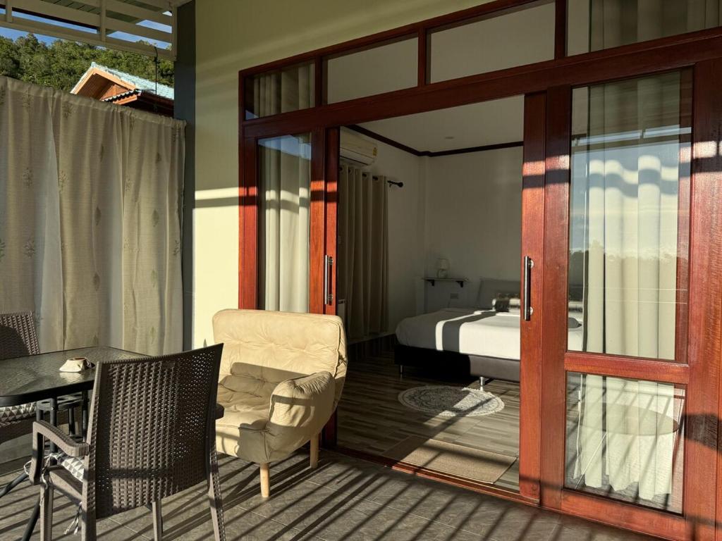 Sunset Lover Hut photo 2